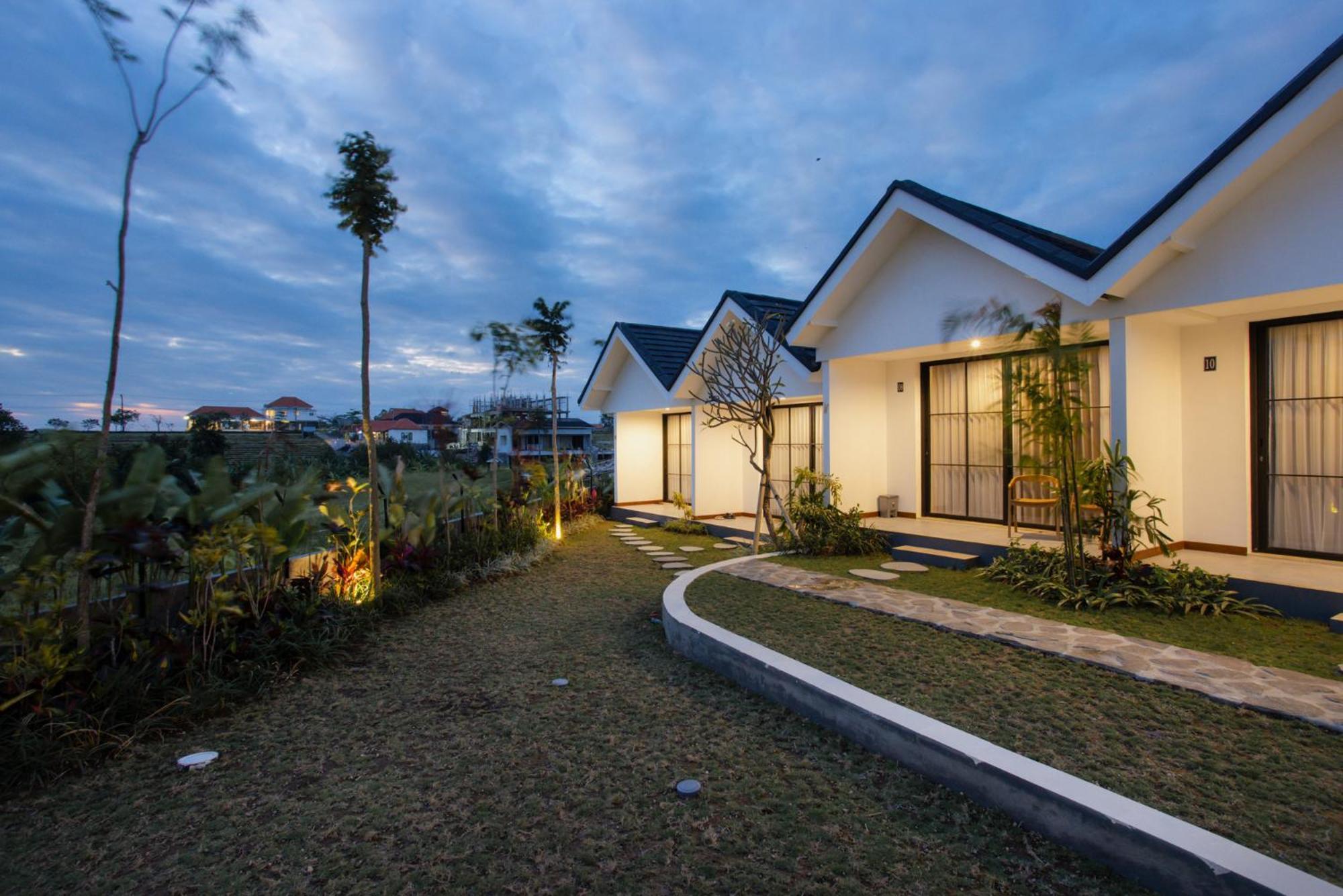 Sari Uma Canggu By Hospitality Bali Экстерьер фото